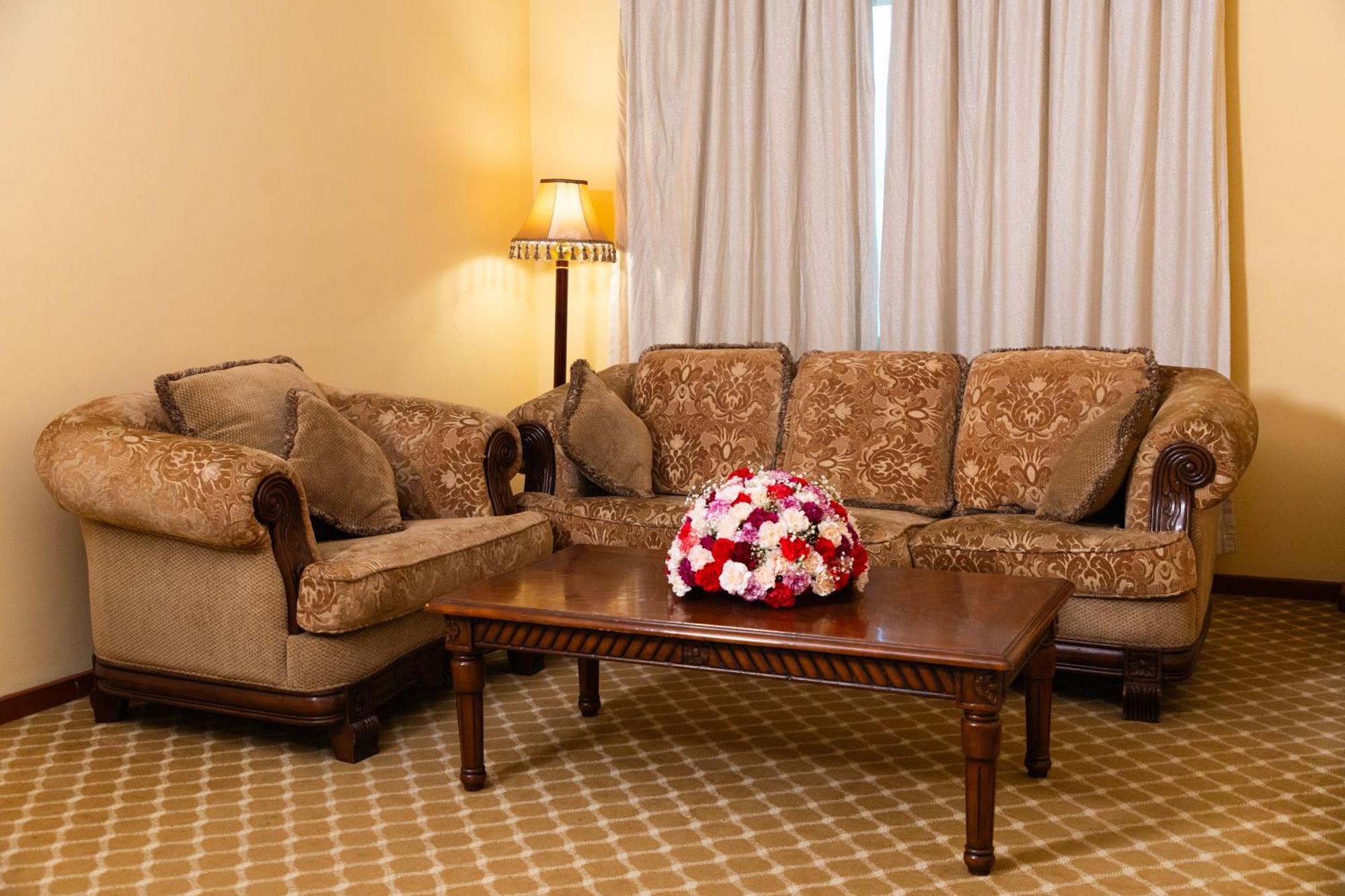 Dreamliner Hotel Addis Ababa Bagian luar foto