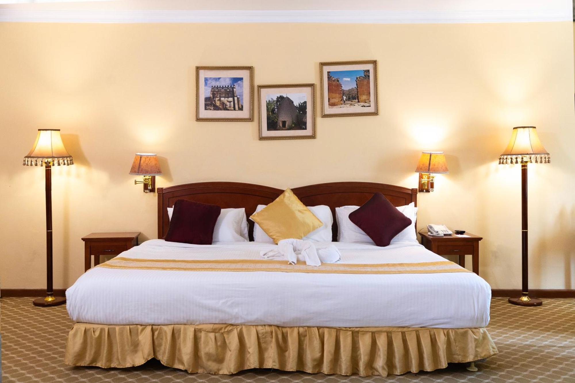 Dreamliner Hotel Addis Ababa Bagian luar foto